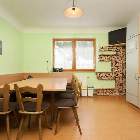 Skibase Arlberg Apartment Wald am Arlberg